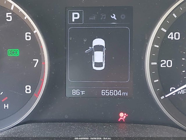 5NPD84LF4JH281614 Hyundai ELANTRA SEL