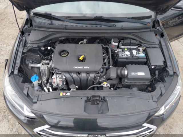 44806561 :رقم المزاد ، 5NPD84LF7HH194347 vin ، 2017 Hyundai Elantra Se مزاد بيع