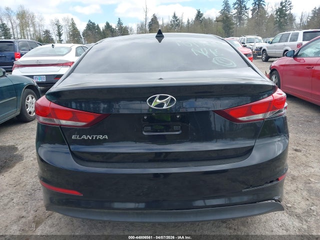 44806561 :رقم المزاد ، 5NPD84LF7HH194347 vin ، 2017 Hyundai Elantra Se مزاد بيع