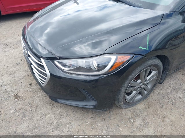 44806561 :رقم المزاد ، 5NPD84LF7HH194347 vin ، 2017 Hyundai Elantra Se مزاد بيع
