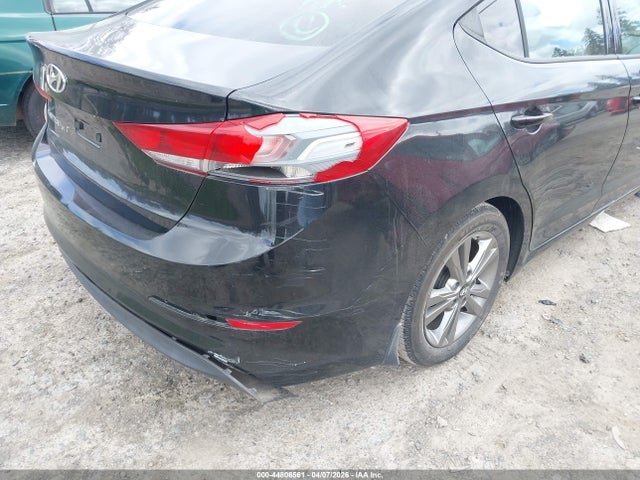 44806561 :رقم المزاد ، 5NPD84LF7HH194347 vin ، 2017 Hyundai Elantra Se مزاد بيع