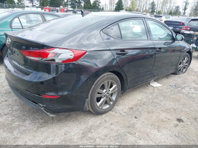 44806561 :رقم المزاد ، 5NPD84LF7HH194347 vin ، 2017 Hyundai Elantra Se مزاد بيع