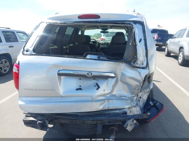 Продаж на аукціоні авто 2002 Chrysler Town & Country Limited, vin: 2C8GP64L52R666893, номер лоту: 44806562