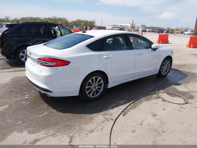 2017 Ford Fusion Se მანქანა იყიდება აუქციონზე, vin: 3FA6P0HDXHR353991, აუქციონის ნომერი: 44806563