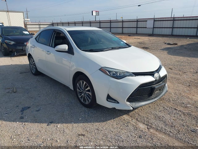 44806573 :رقم المزاد ، 5YFBURHE5JP781171 vin ، 2018 Toyota Corolla Xle مزاد بيع