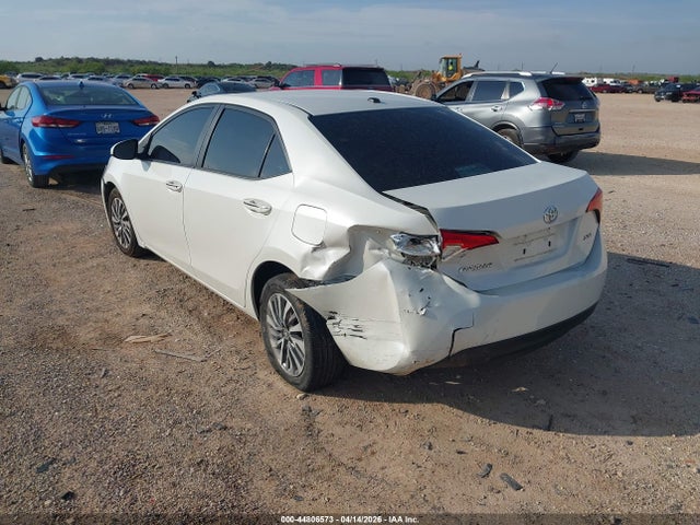 44806573 :رقم المزاد ، 5YFBURHE5JP781171 vin ، 2018 Toyota Corolla Xle مزاد بيع