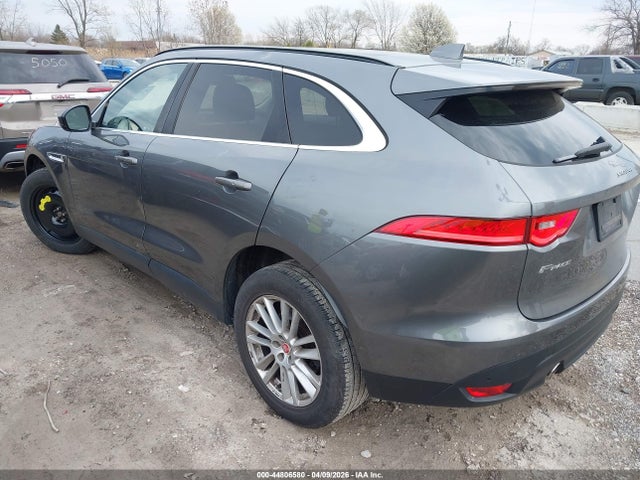 44806580 :رقم المزاد ، SADCK2BV7HA895542 vin ، 2017 Jaguar F-pace 35t Prestige مزاد بيع