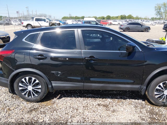 Продажа на аукционе авто 2018 Nissan Rogue Sport S, vin: JN1BJ1CP2JW106052, номер лота: 44806589