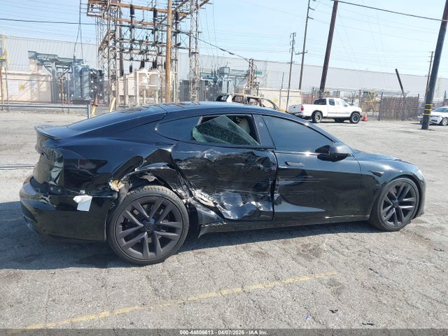 44806613 :رقم المزاد ، 5YJSA1E50MF434314 vin ، 2021 Tesla Model S Long Range Dual Motor All-wheel Drive مزاد بيع