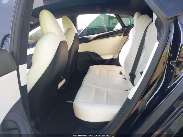 44806613 :رقم المزاد ، 5YJSA1E50MF434314 vin ، 2021 Tesla Model S Long Range Dual Motor All-wheel Drive مزاد بيع