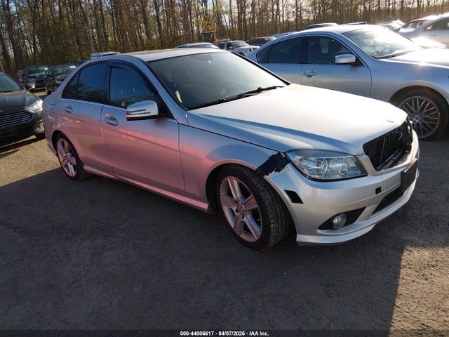 2010 Mercedes-benz C 300 Luxury 4matic/sport 4matic მანქანა იყიდება აუქციონზე, vin: WDDGF8BBXAF486167, აუქციონის ნომერი: 44806617