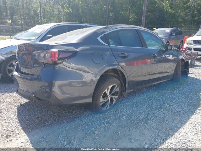 Subaru Legacy Premium 2022 4S3BWAD68N3002127 Image 4