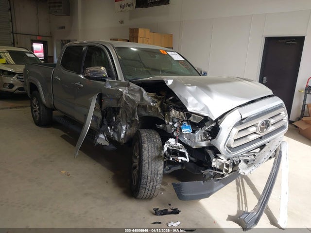 2023 Toyota Tacoma Limited მანქანა იყიდება აუქციონზე, vin: 3TMHZ5BN0PM153192, აუქციონის ნომერი: 44806646