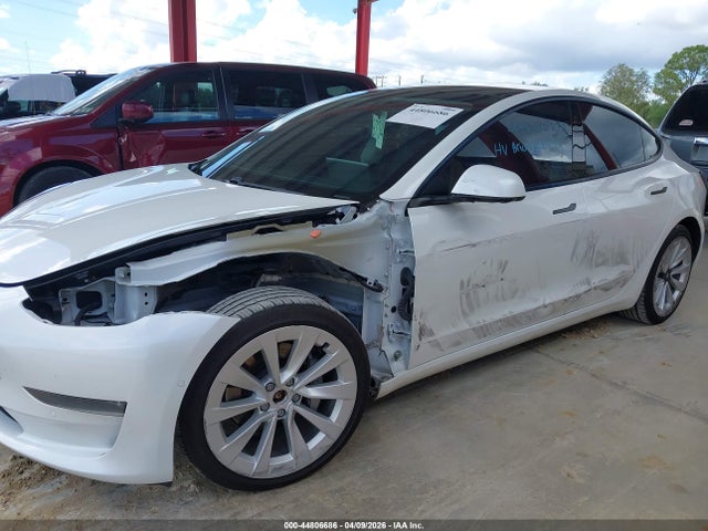 2021 TESLA MODEL 3 5YJ3E1EB5MF975129 Photo 5