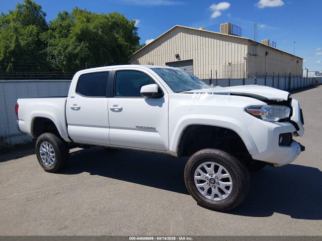 3TMCZ5AN7LM330469 Toyota Tacoma Sr5 V6