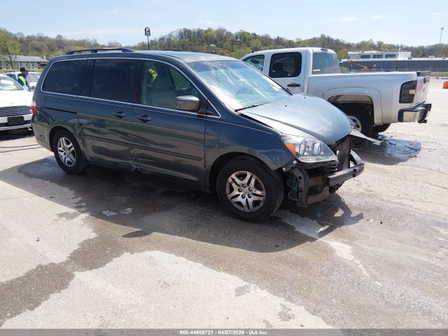 44806721 :رقم المزاد ، 5FNRL38636B460384 vin ، 2006 Honda Odyssey Ex-l مزاد بيع