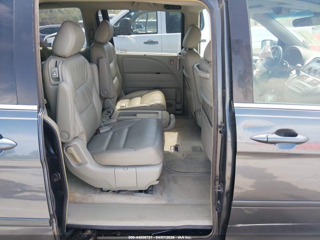44806721 :رقم المزاد ، 5FNRL38636B460384 vin ، 2006 Honda Odyssey Ex-l مزاد بيع