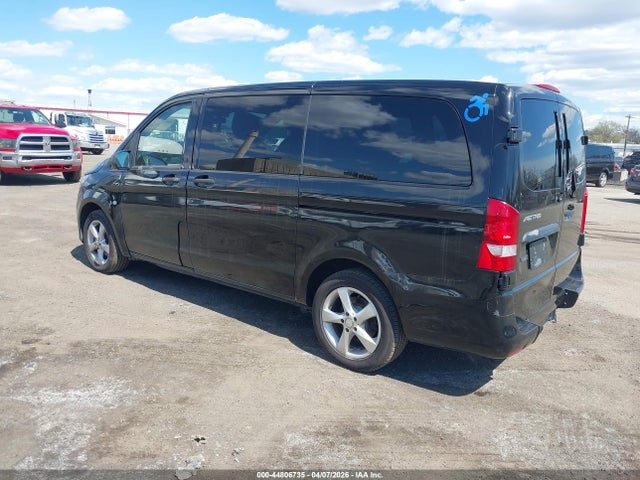 2018 MERCEDES-BENZ METRIS WD4PG2EE7J3392586 Photo 2