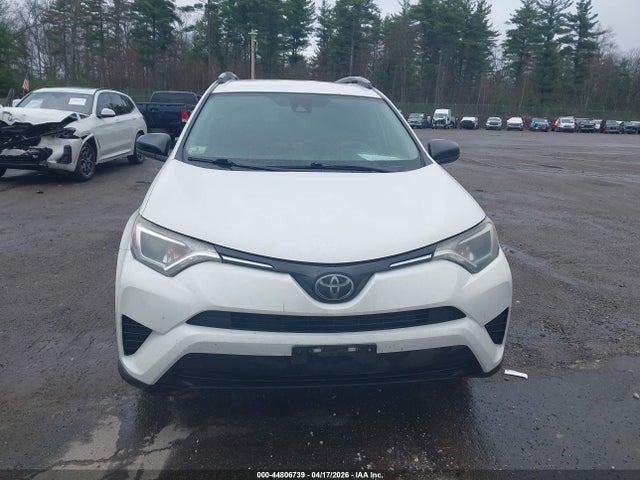 Toyota RAV4 LE 2017 JTMBFREV3HD218261 Image 12
