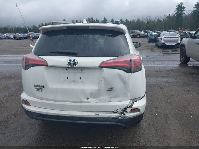 Toyota RAV4 LE 2017 JTMBFREV3HD218261 Image 16