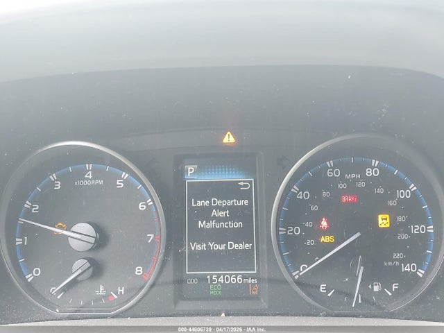 Toyota RAV4 LE 2017 JTMBFREV3HD218261 Image 7