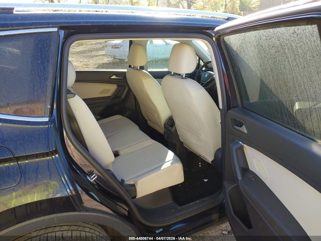 Aukcja sprzedaży 2019 Volkswagen Tiguan 2.0t Se/2.0t Sel/2.0t Sel R-line/2.0t Sel R-line Black, vin: 3VV3B7AX2KM013894, numer aukcji: 44806744