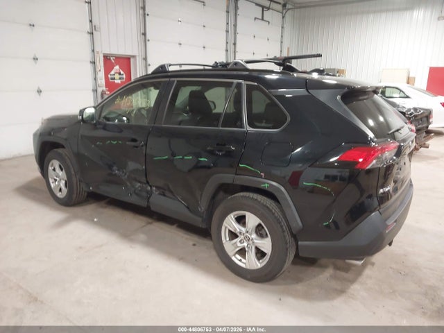 Продажа на аукционе авто 2019 Toyota Rav4 Xle, vin: JTMP1RFV0KD012115, номер лота: 44806753