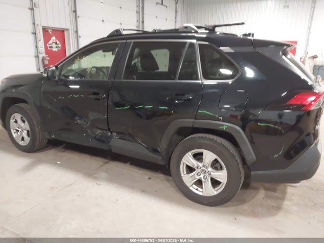 Продажа на аукционе авто 2019 Toyota Rav4 Xle, vin: JTMP1RFV0KD012115, номер лота: 44806753
