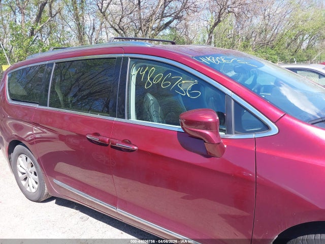 Aukcja sprzedaży 2018 Chrysler Pacifica Touring L, vin: 2C4RC1BG4JR101953, numer aukcji: 44806756