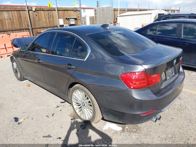 2013 Bmw 328i მანქანა იყიდება აუქციონზე, vin: WBA3A5C54DF600034, აუქციონის ნომერი: 44806759