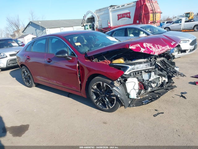 44806763 :رقم المزاد ، 5XXG64J28NG121384 vin ، 2022 Kia K5 Gt-line مزاد بيع