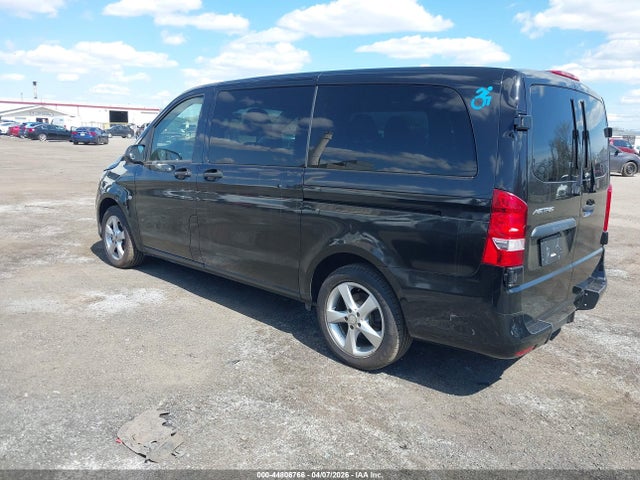 2018 MERCEDES-BENZ METRIS WD4PG2EEXJ3392162 Photo 2
