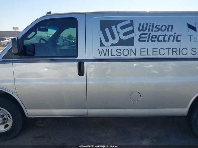 1GCWGAFP3N1267070 Chevrolet Express Cargo Rwd 2500 Regular Wheelbase Wt
