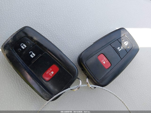 Toyota Prius Le 2020 JTDKARFUXL3122436 Image 11