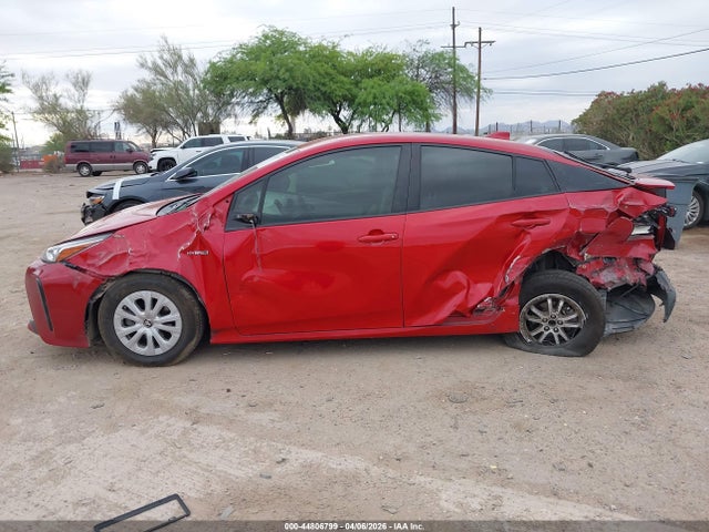 Toyota Prius Le 2020 JTDKARFUXL3122436 Image 14