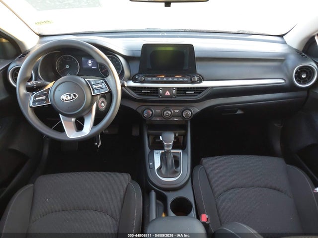 3KPF24AD9ME305183 KIA Forte Lxs
