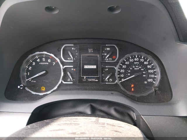 5TFDY5F13JX748838 Toyota Tundra Sr5 5.7l V8