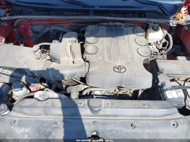 Toyota 4RUNNER SR5 2014 JTEBU5JR7E5199223 Image 10