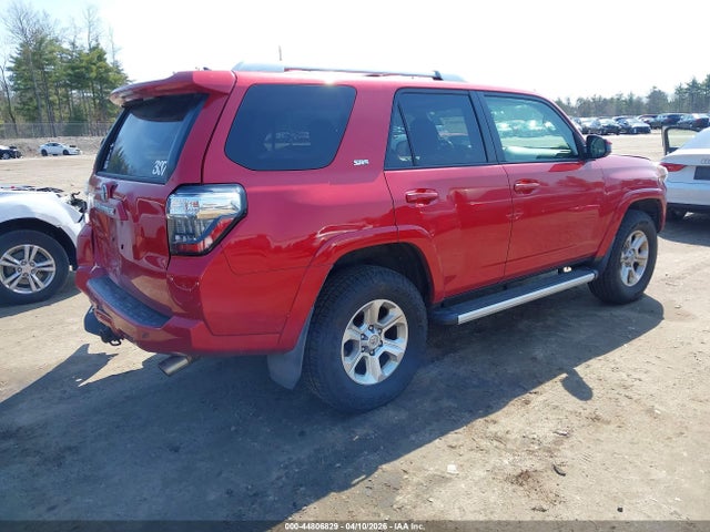 Toyota 4RUNNER SR5 2014 JTEBU5JR7E5199223 Image 4