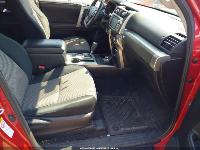 Toyota 4RUNNER SR5 2014 JTEBU5JR7E5199223 Image 5