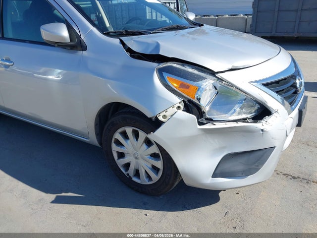 3N1CN7AP9HK466942 Nissan Versa 1.6 Sv