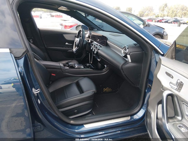 Продажа на аукционе авто 2020 Mercedes-benz Cla 250, vin: WDD5J4GB1LN034639, номер лота: 44806847