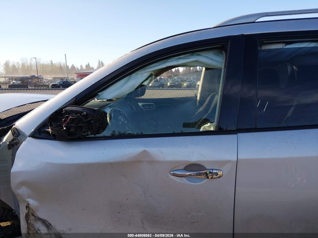 Nissan Pathfinder Sv 2019 5N1DR2MN4KC612689 Image 14