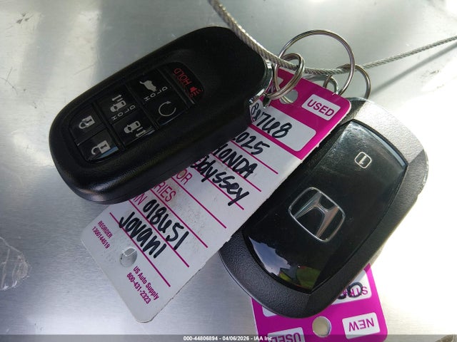 5FNRL6H88SB018651 Honda Odyssey Touring