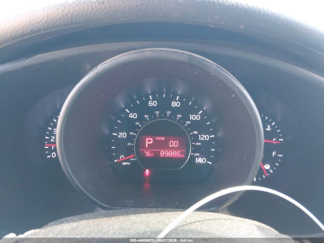 2016 KIA SOUL KNDJN2A28G7318063 Photo 6