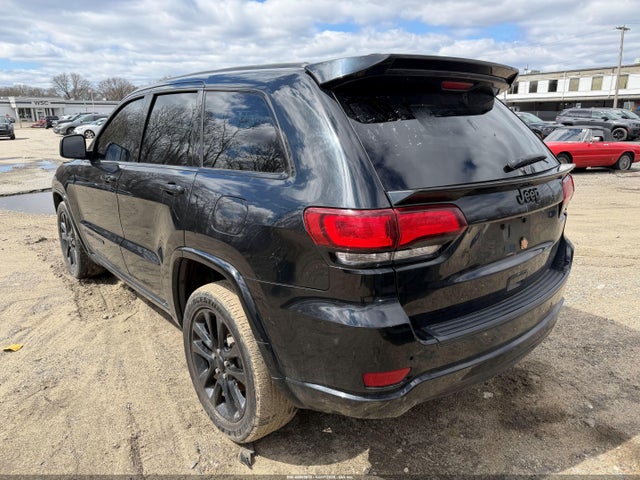 Продажа на аукционе авто 2018 Jeep Grand Cherokee Laredo, vin: 1C4RJFAG8JC475771, номер лота: 44806932