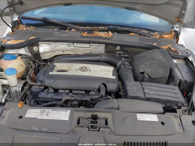 44806935 :رقم المزاد ، 3VWV67AT2DM645304 vin ، 2013 Volkswagen Beetle Turbo مزاد بيع