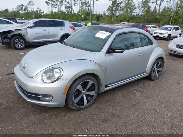 44806935 :رقم المزاد ، 3VWV67AT2DM645304 vin ، 2013 Volkswagen Beetle Turbo مزاد بيع