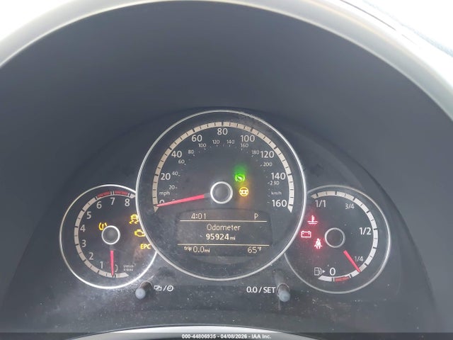 44806935 :رقم المزاد ، 3VWV67AT2DM645304 vin ، 2013 Volkswagen Beetle Turbo مزاد بيع