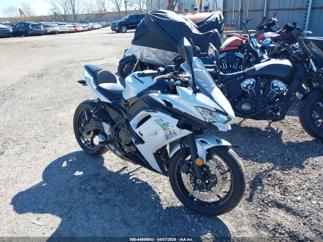 ML5EXEN18LDA11516 auction archive image